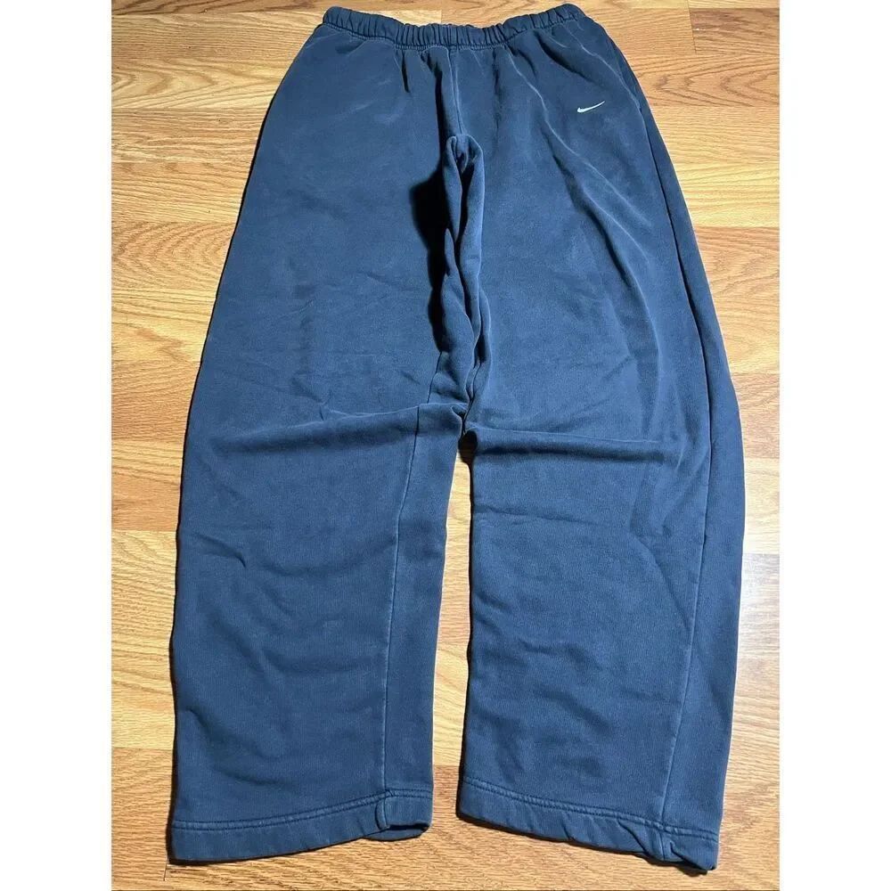 Vintage Nike Men’s Fleece Navy Sweatpants XL